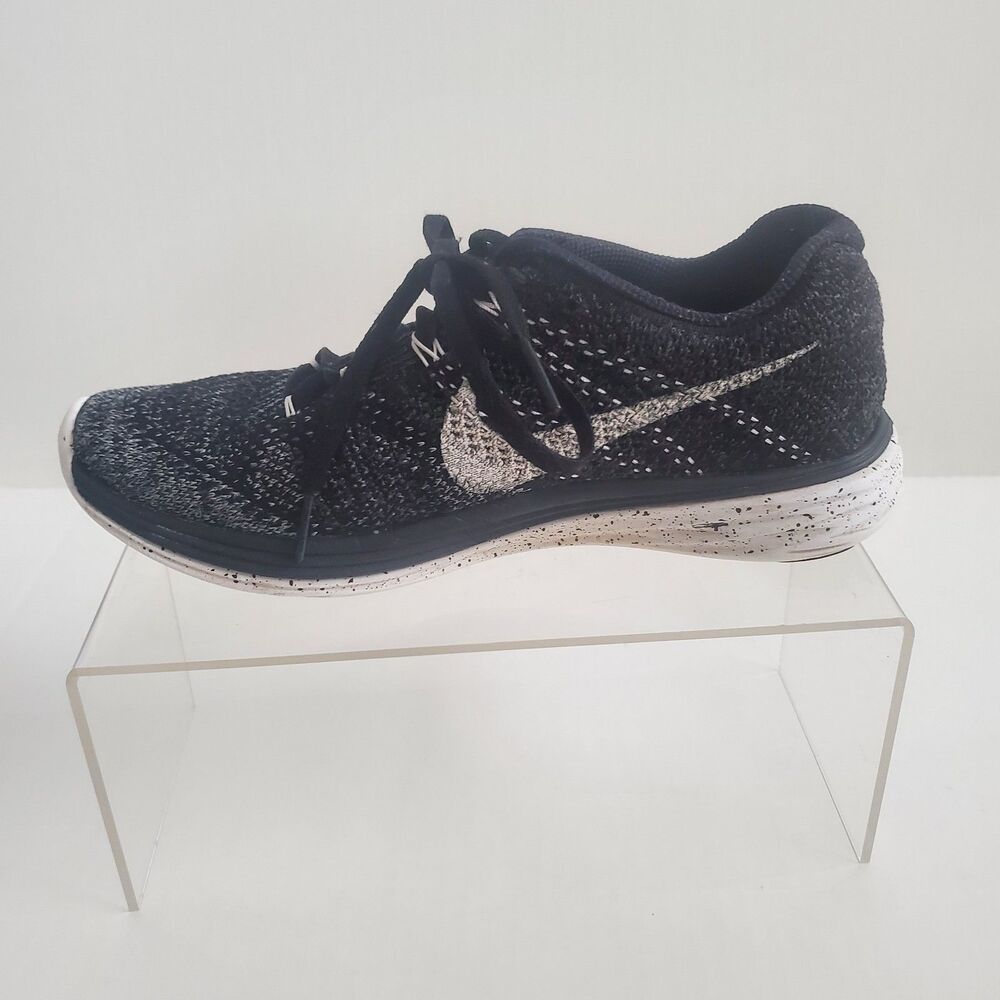 Nike Flyknit Women's Sneakers Size 7.5 Black White Oreo Running Flyknit Lunar 3 - Picture 4 of 9